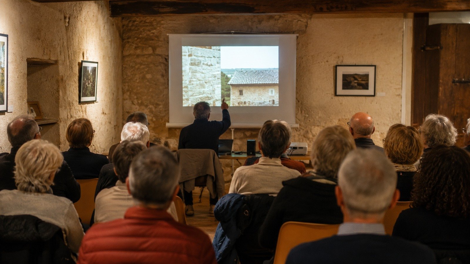 Conférence sur le patrimoine rural avec projection en salle